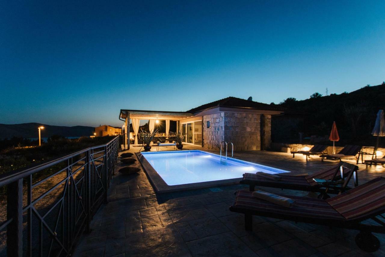 セゲット・ヴラニツァ Capri Houseヴィラ エクステリア 写真